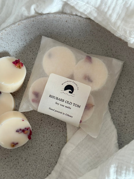 Rhubarb Old Tom wax melts - Moonshine Candle Co.