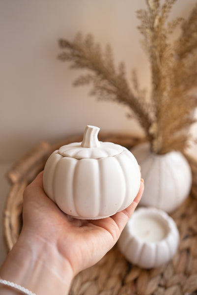 Speckled Handcrafted Pumpkin Candle - PRE ORDER shipped Aug 30th